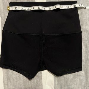 Lulu high waisted shorts